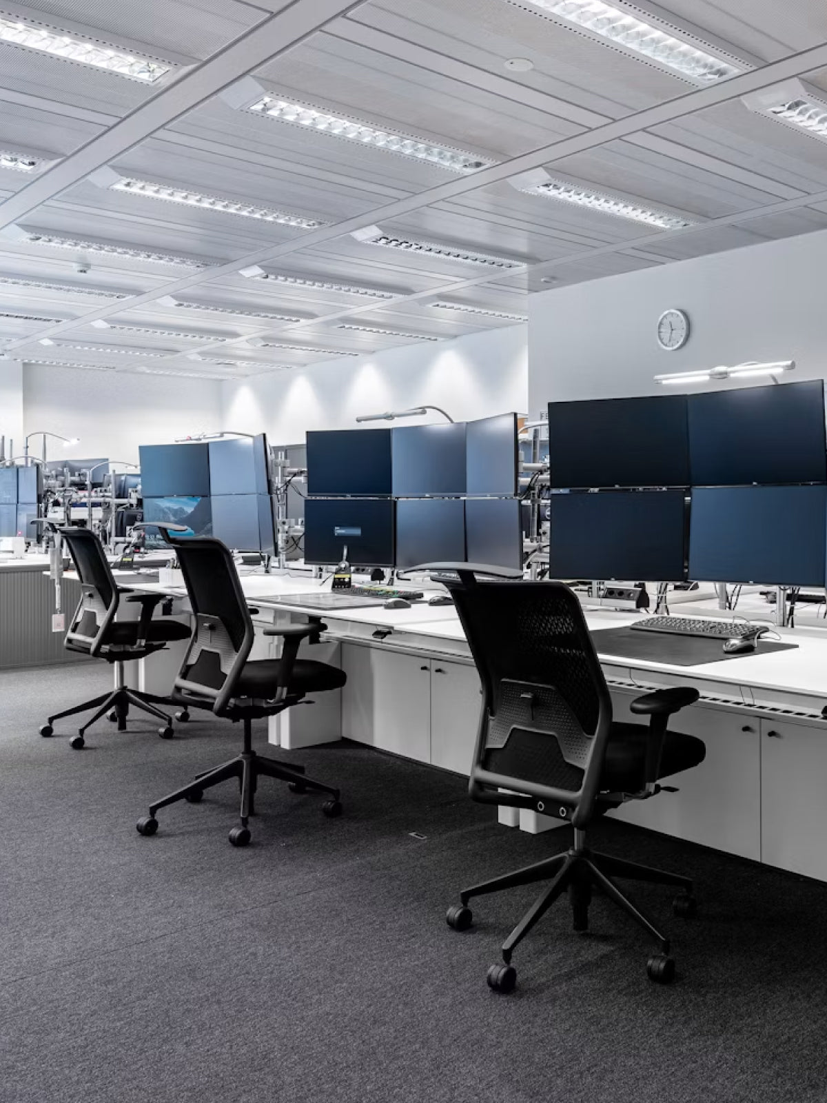 Orbit Trading Floor Workstation Series