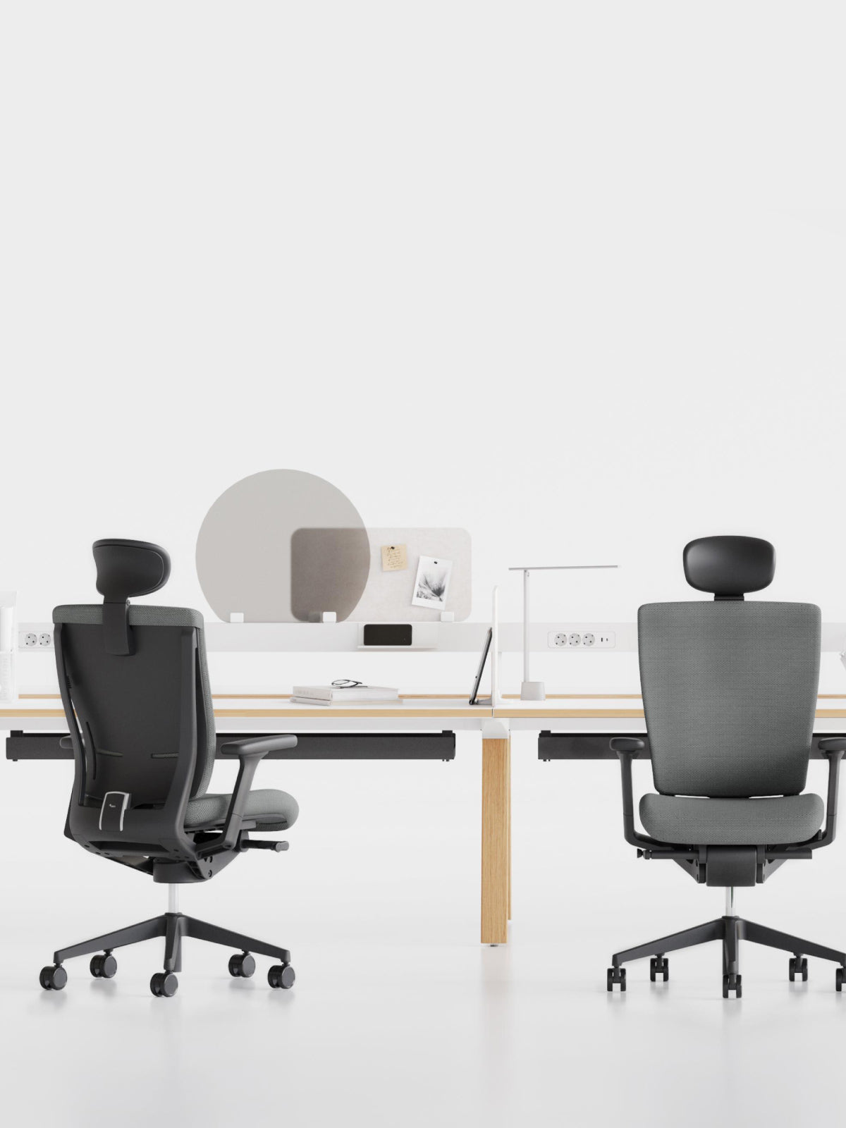 Reply Task Chair with Headrest (Fixed Armrests and Seat)
