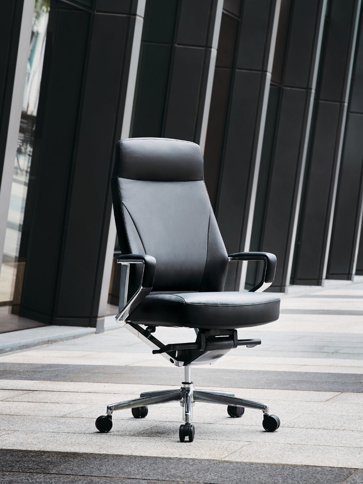 Vesto Executive Chair
