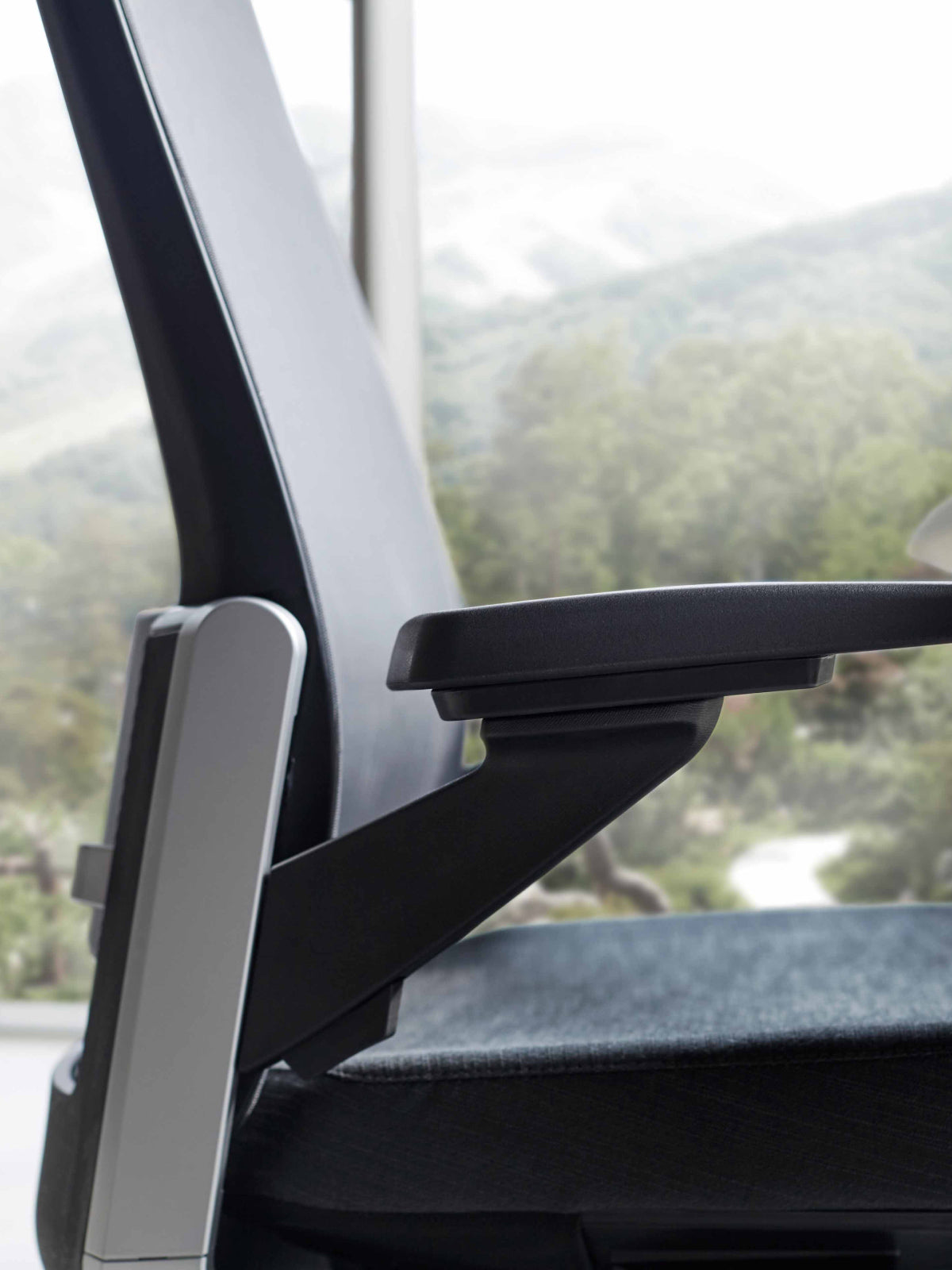 Ziel Task Chair with Headrest